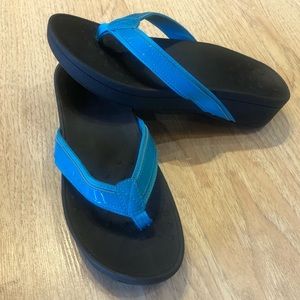 Vionic High Tide Wedge Sandal
